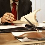Horas extras são boas para o bolso e ruins para o cérebro, diz estudo 