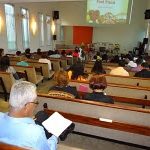Palestra sobre alimentação vegetariana - IASD Poá 