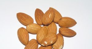 Conheça os alimentos que reduzem o colesterol