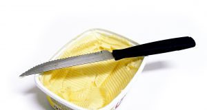 Os perigos do consumo de manteiga e margarina