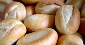 Como os alimentos refinados afetam sua saúde física, mental e espiritual