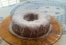 Bolo Vegetariano de Alfarroba (substituto do chocolate)