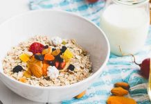 Café da Manhã Vegetariano: Receita de Aveia Demolhada (Sem Glúten) Café da Manhã Vegetariano